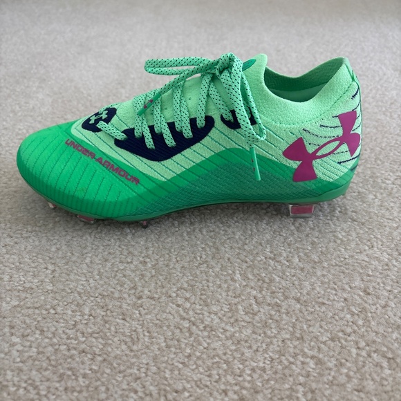 Brand new Under Armour shadow elite soccer cleats - Picture 6 of 6